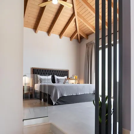 Highview Luxury Katouna