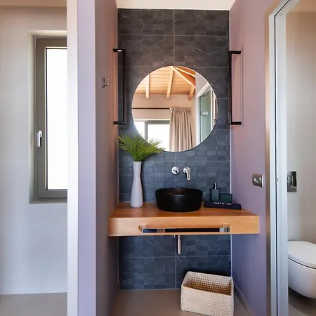 Highview Luxury Villa Katouna