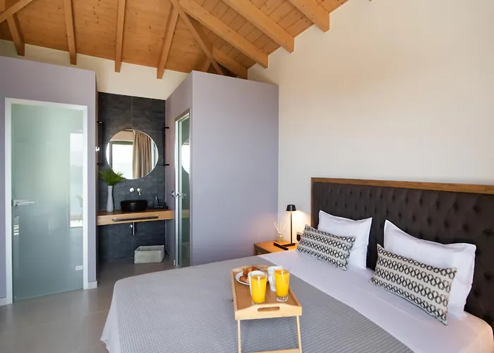 Highview Luxury Villa Katouna