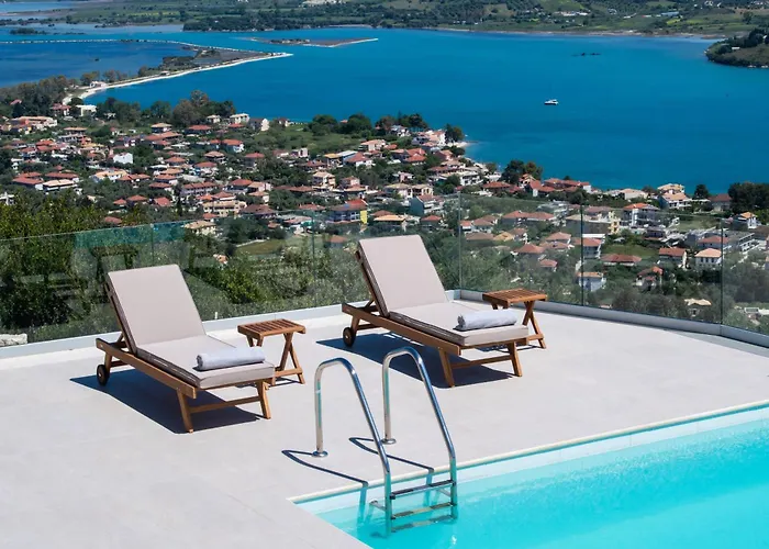 Highview Luxury Villa